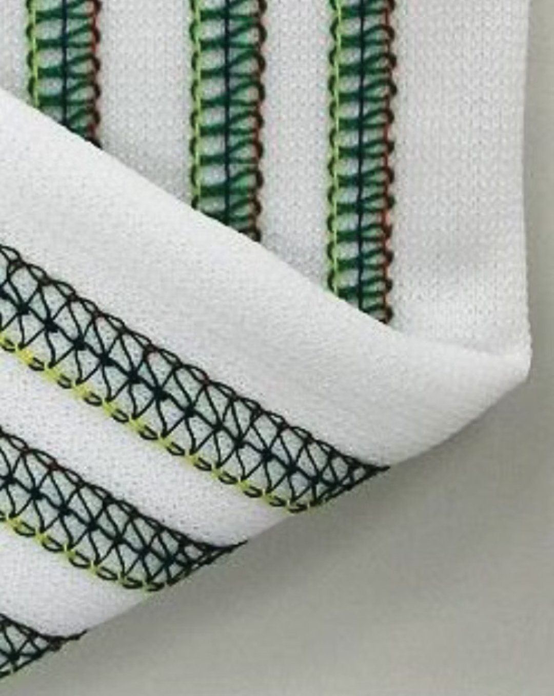 Coverstitch Janome cover pro CP3000p - Image 3
