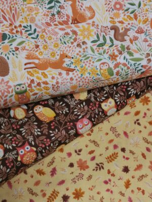 Hello Autumn Makower uk